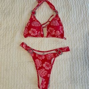 NEW Hawaiian bikini with rhinestone hearts